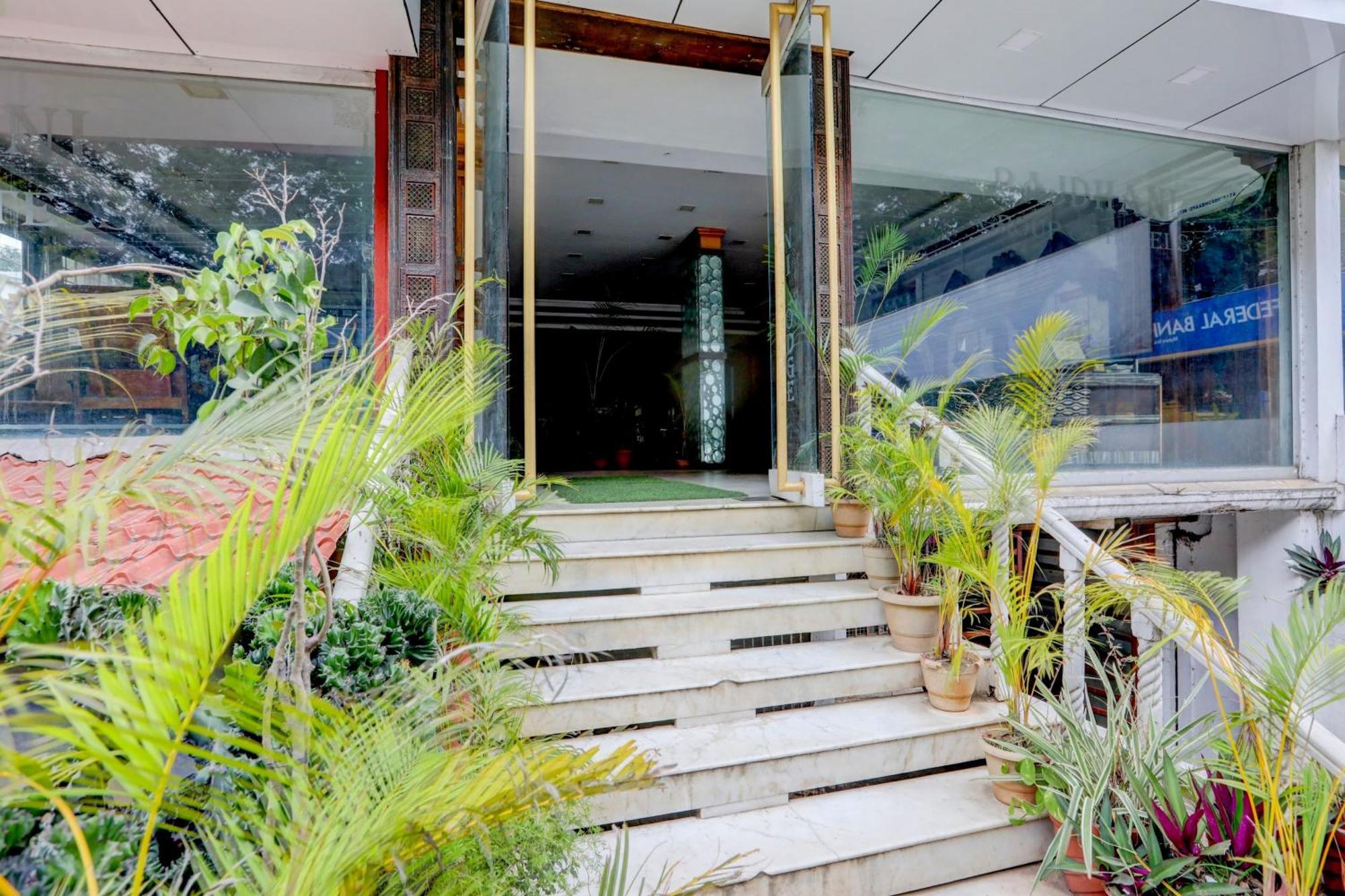 Hotel O Rajdhani Group Of Hotels Mysore Exterior foto